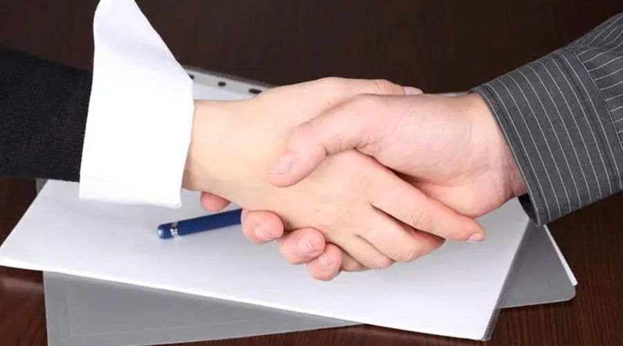 好產(chǎn)品引關(guān)注！金環(huán)電器共享干衣機(jī)吸引客戶前來洽談合作